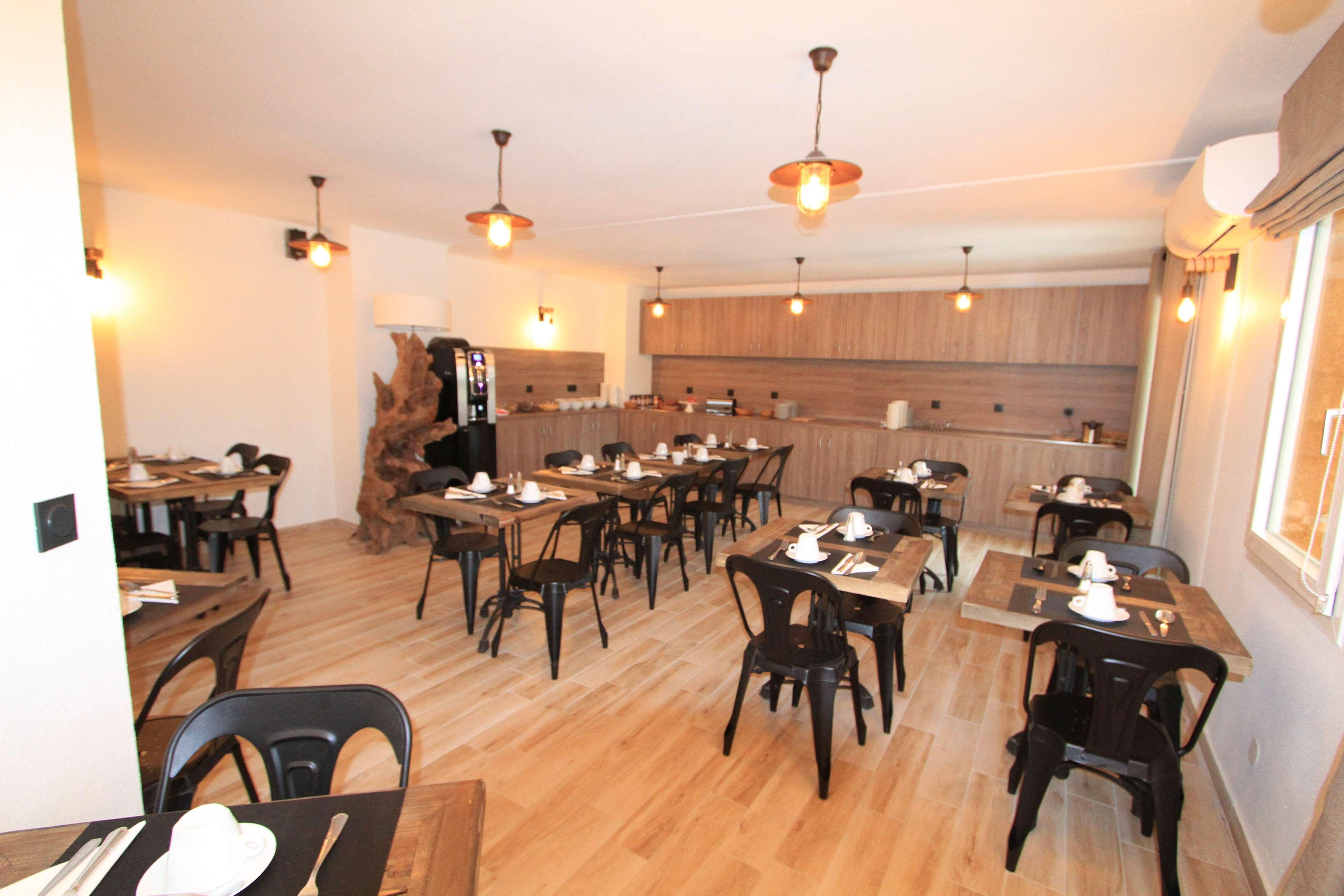 Best Western Le Vauban Prades  Εξωτερικό φωτογραφία