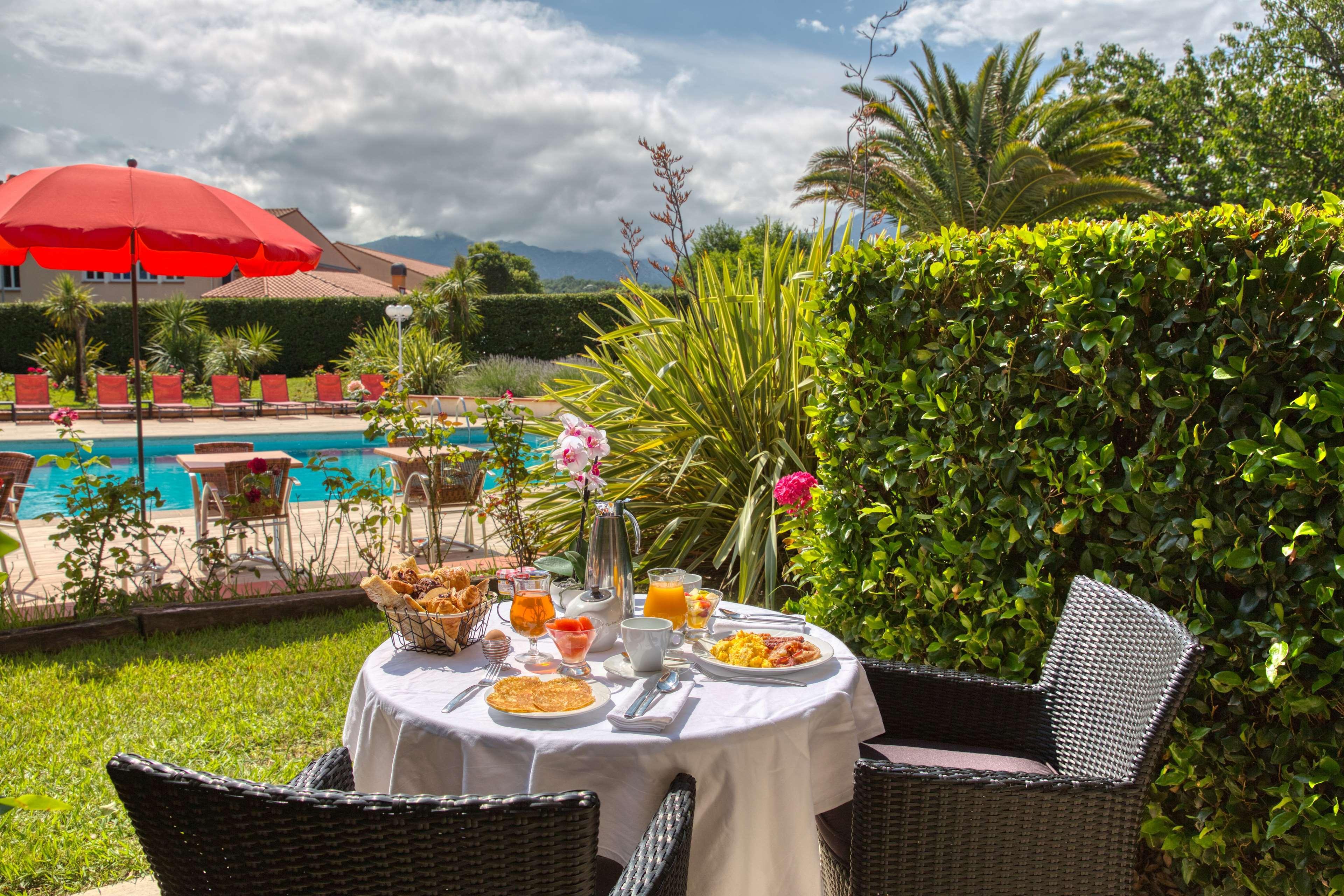 Best Western Le Vauban Prades  Εξωτερικό φωτογραφία