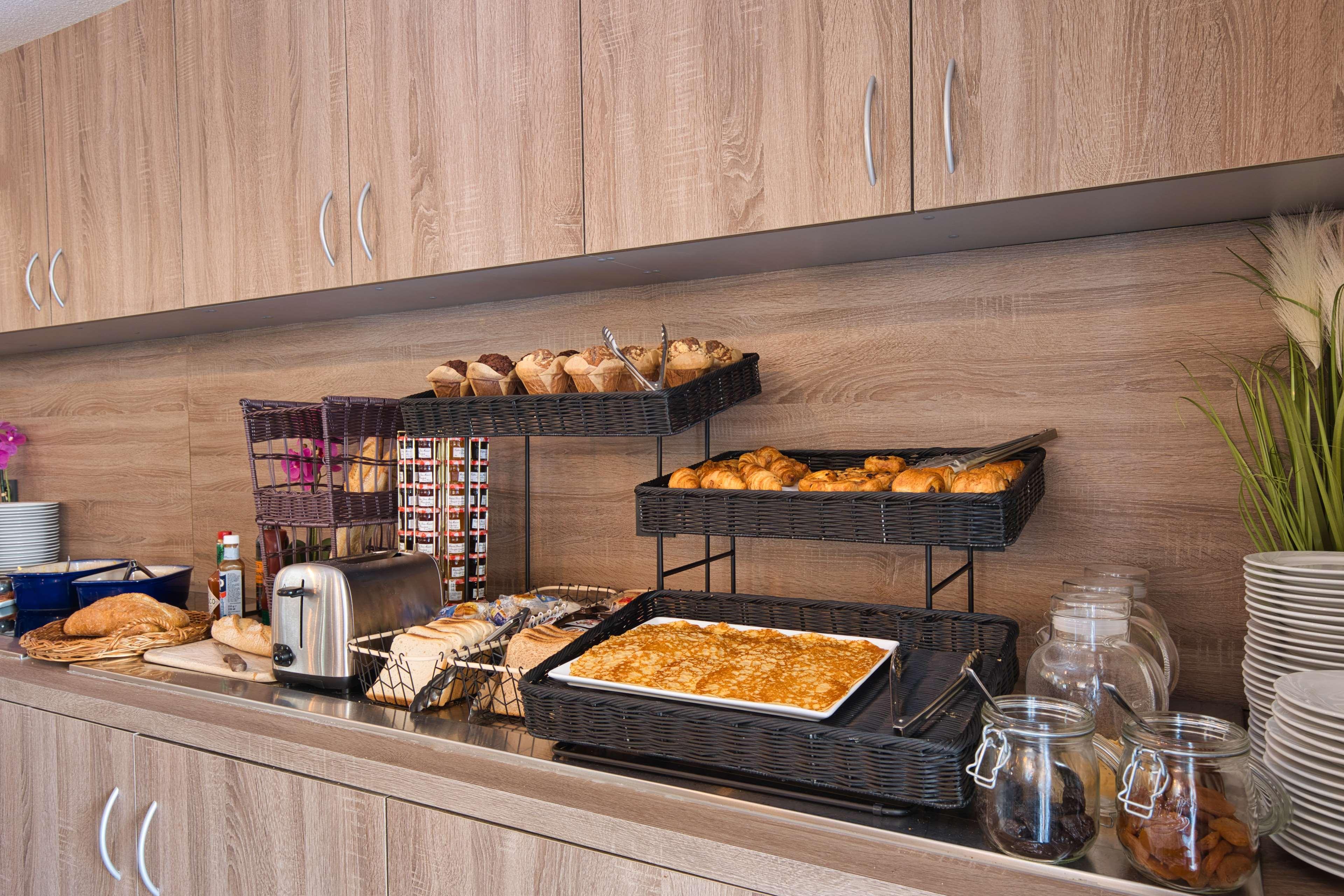 Best Western Le Vauban Prades  Εξωτερικό φωτογραφία